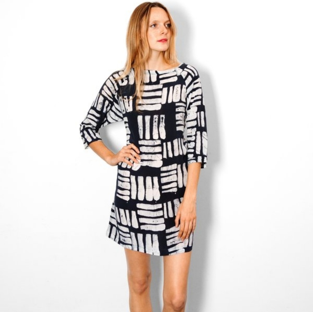 Linter dress in "Black basket" pattern, 100% silk